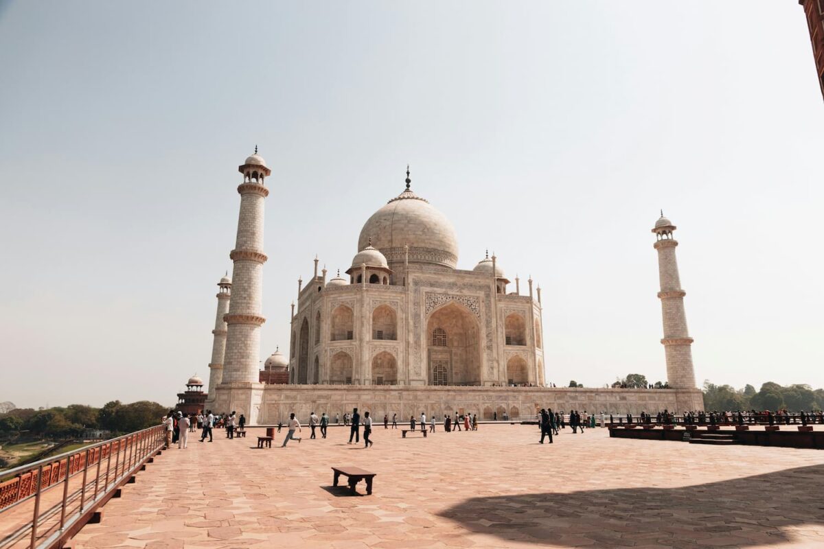 taj mahal tour